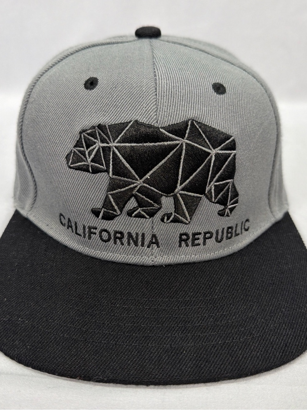 California Republic Bear Snapback Hat Gray Black Geometric Bear Cap Ring of Fire